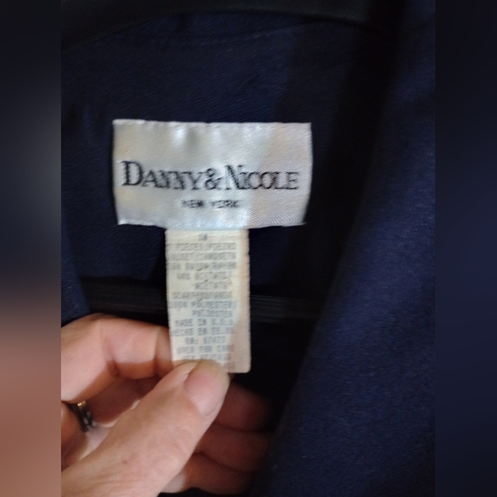 Danny and Nicole 10 women's jacket - Picture 2 of 2